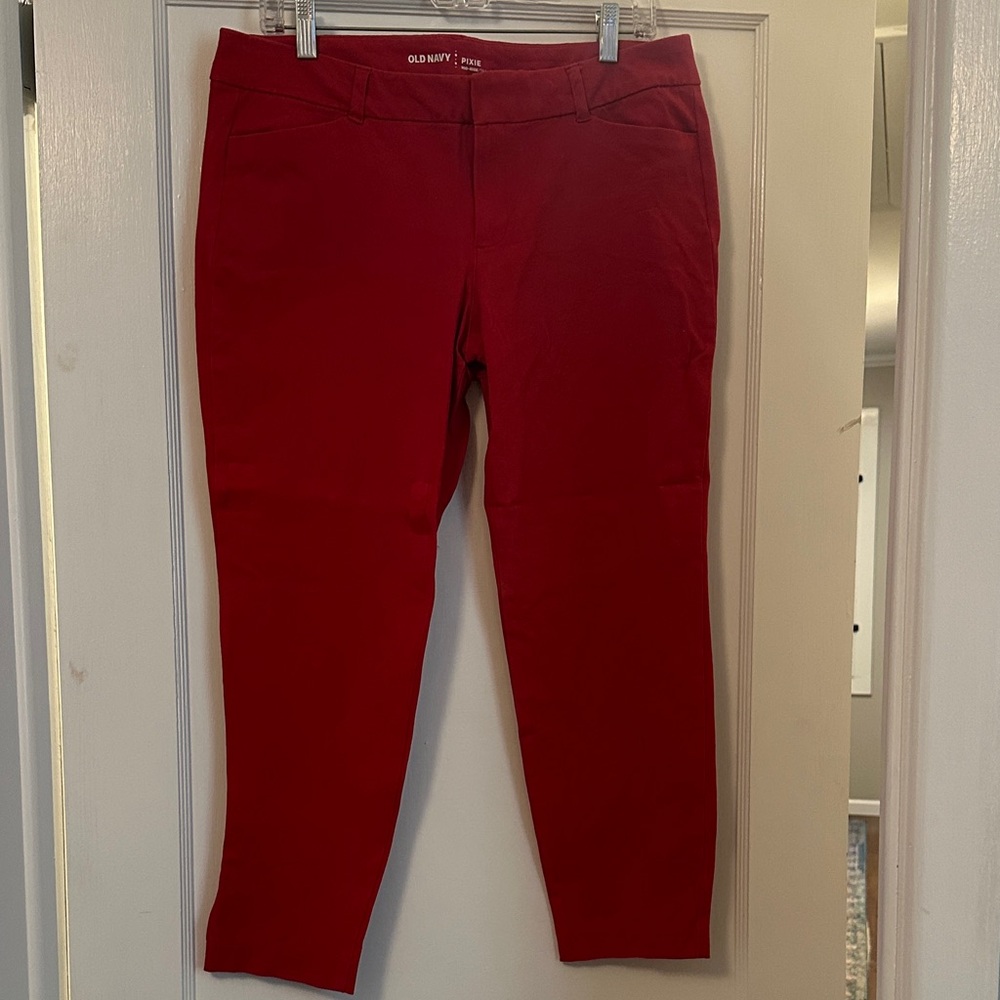 Old Navy - Pixie Red Trousers